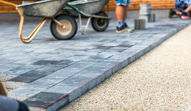 Best Concrete Walkway Installation  in Bedford Heights, OH